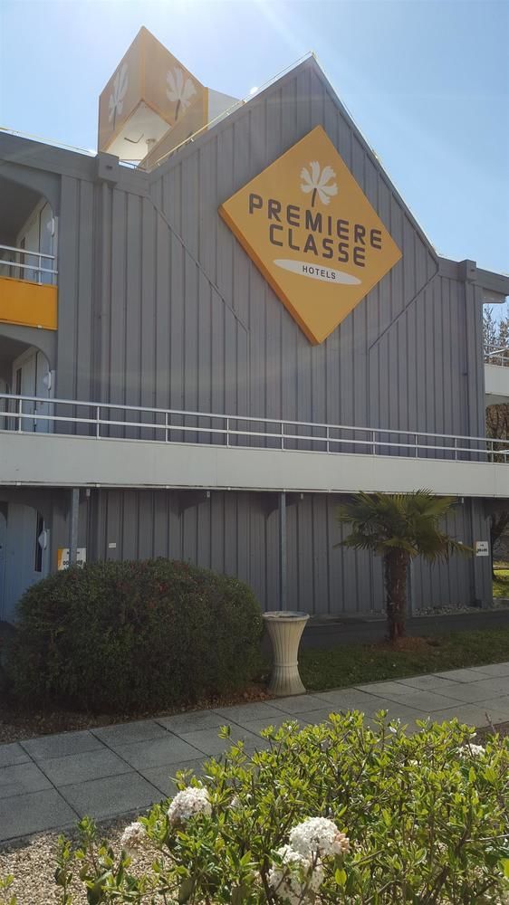 Premiere Classe Lyon Est Aeroport Saint Exupery Экстерьер фото
